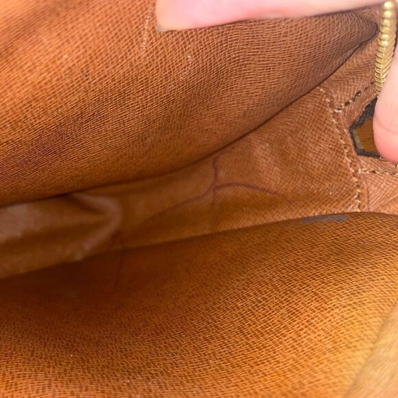 Louis Vuitton Saint Germain 24 monogram - Picture 9 of 17